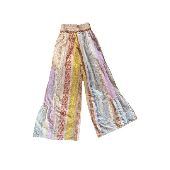 BlueVelvet Women’s Pants Boho Patchwork Wide Leg Ruffle Tie Waist Size Small - Picture 2 of 5